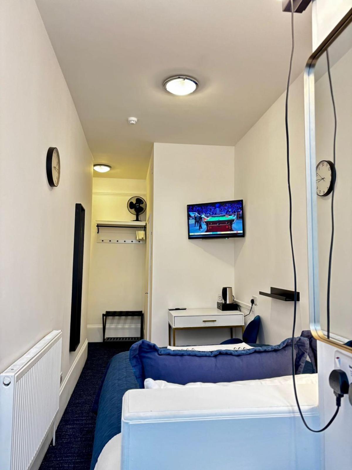 Hotel Jubilee Victoria London
