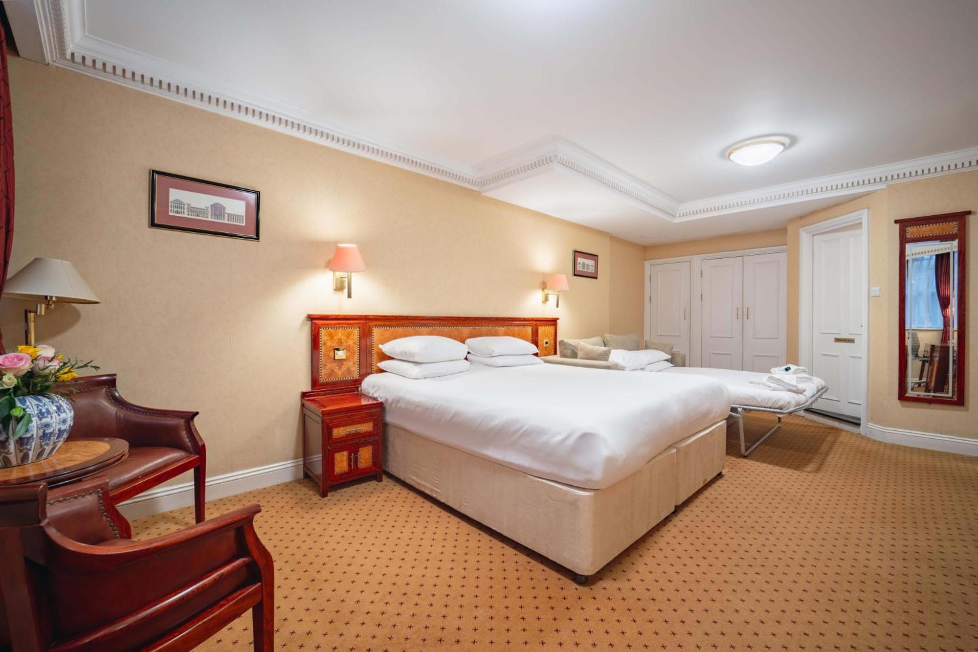 Grange Portland 4* London