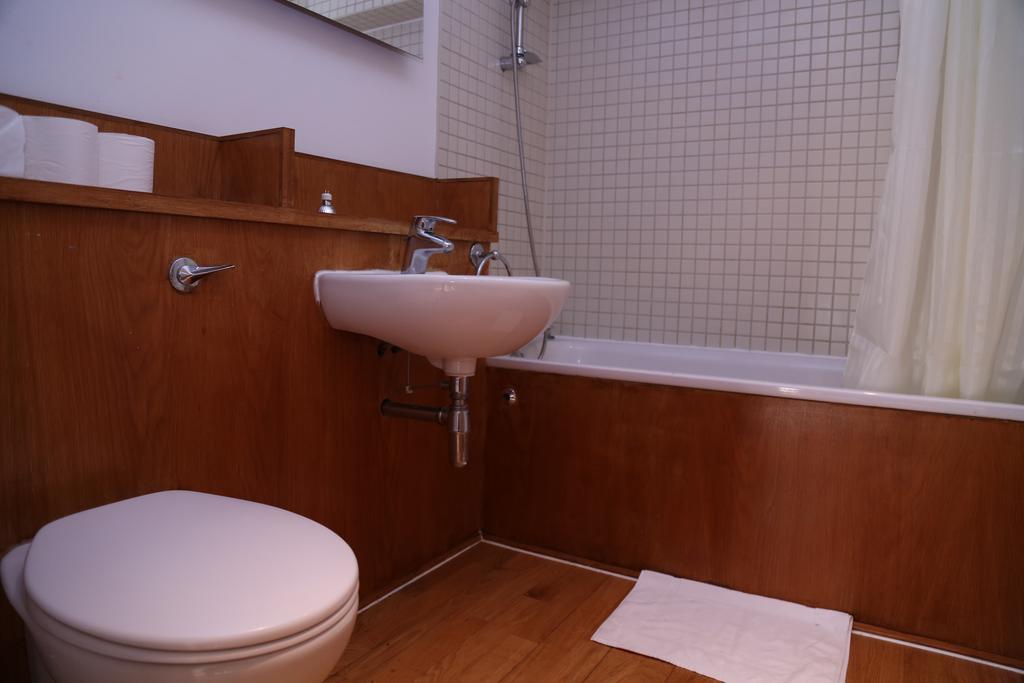 Paddington Southwick Street Apartments Apartment