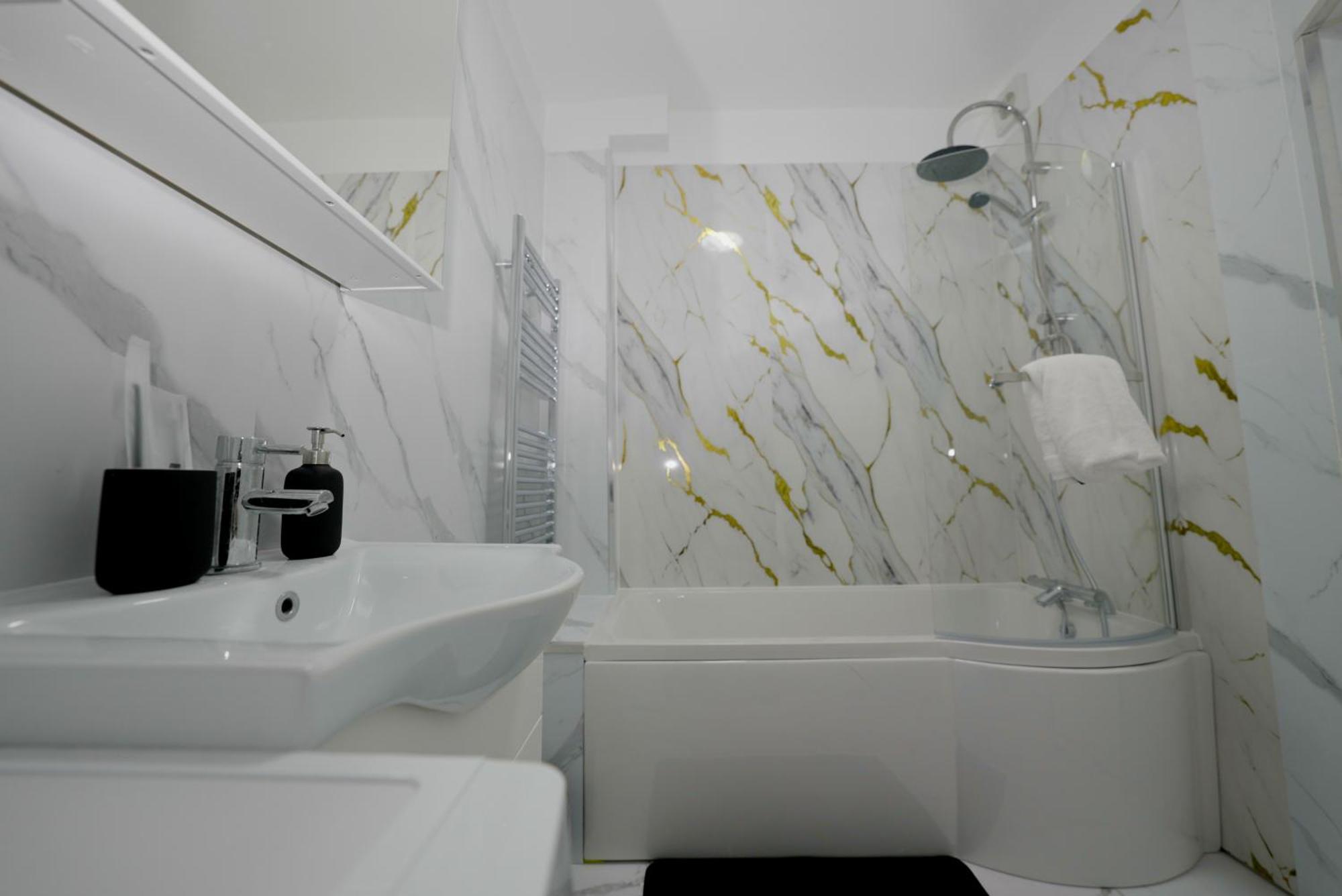 3br Gem - Netflix - Near Attractions - O2 Londen