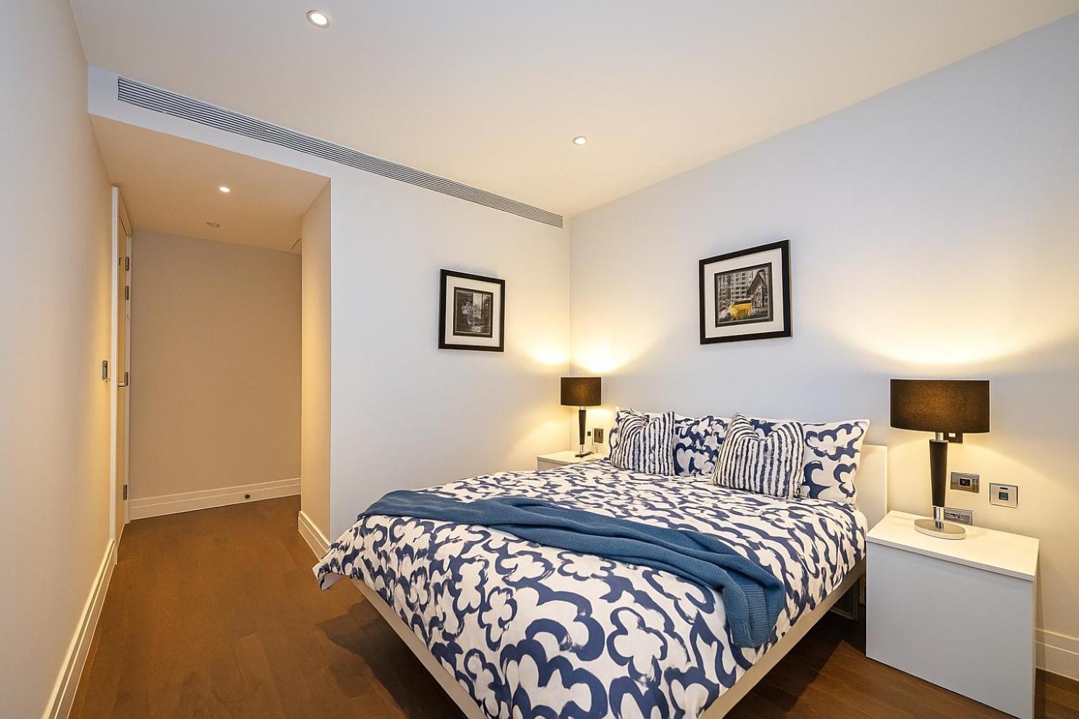 Apartment Two Bedroom Flat-heart Of London