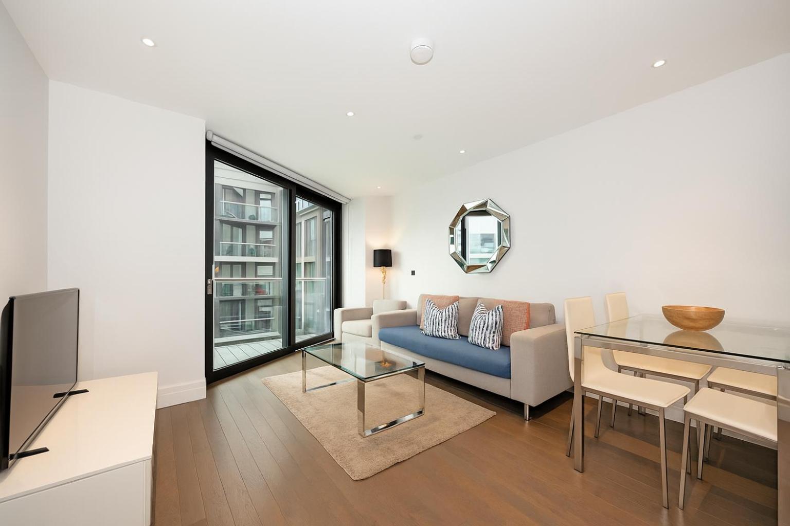 Two Bedroom Flat-heart Of London