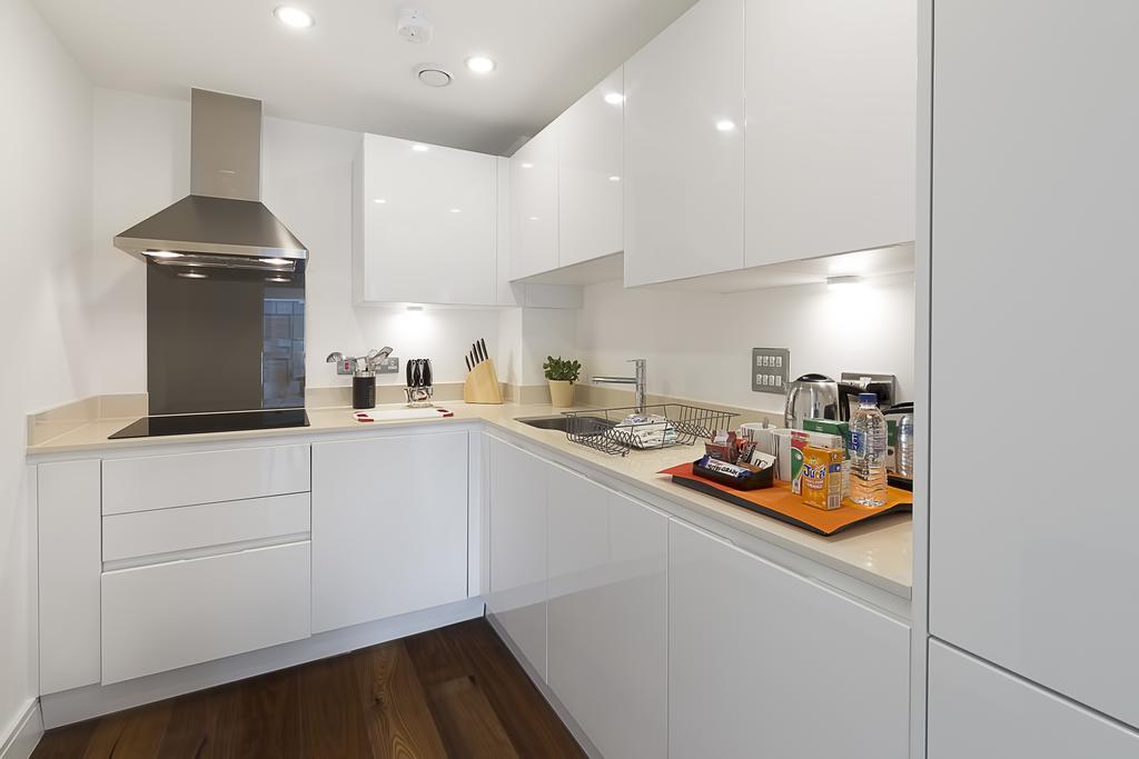 Lincoln Plaza Apartment London