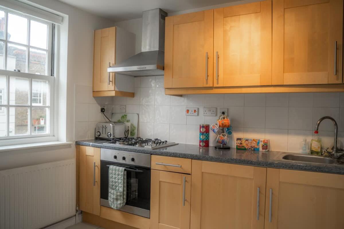 Modern Tower Bridge 3br House Holiday home London