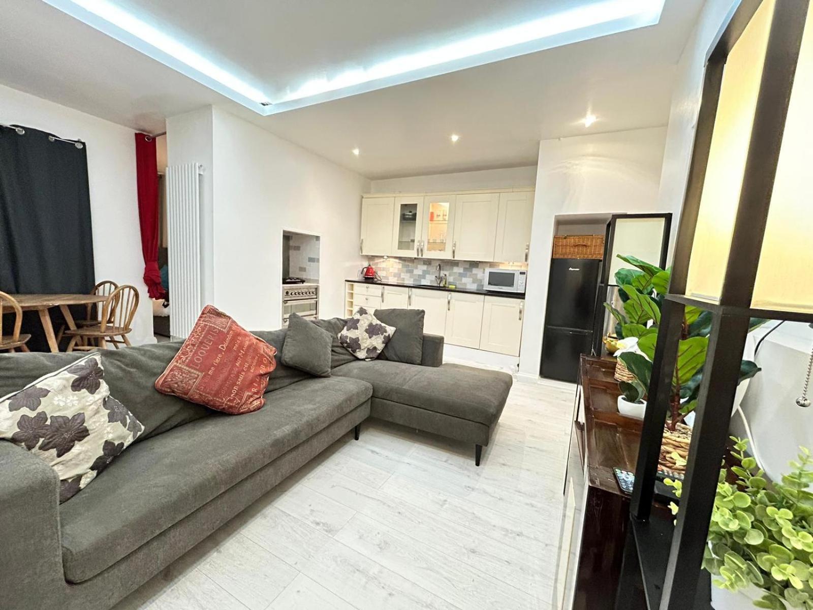 Leilighet 2 Bedroom Flat Wembley