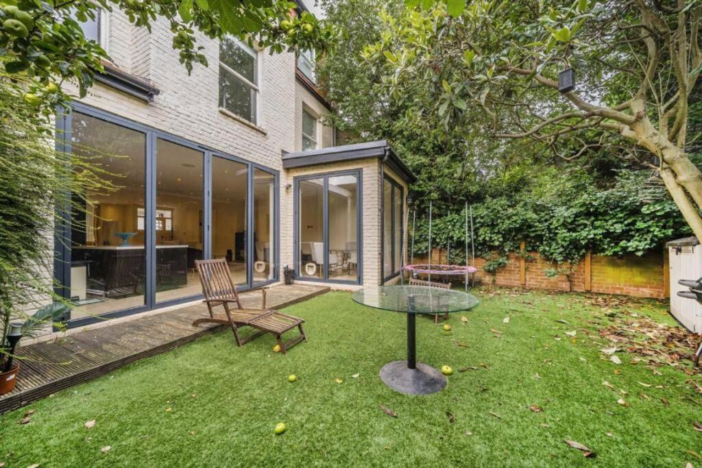 Apartment Luxury House London