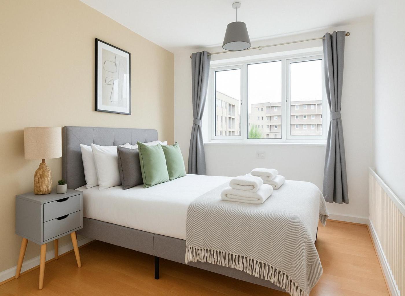 2 Bed Flat With Garden In Canonbury *