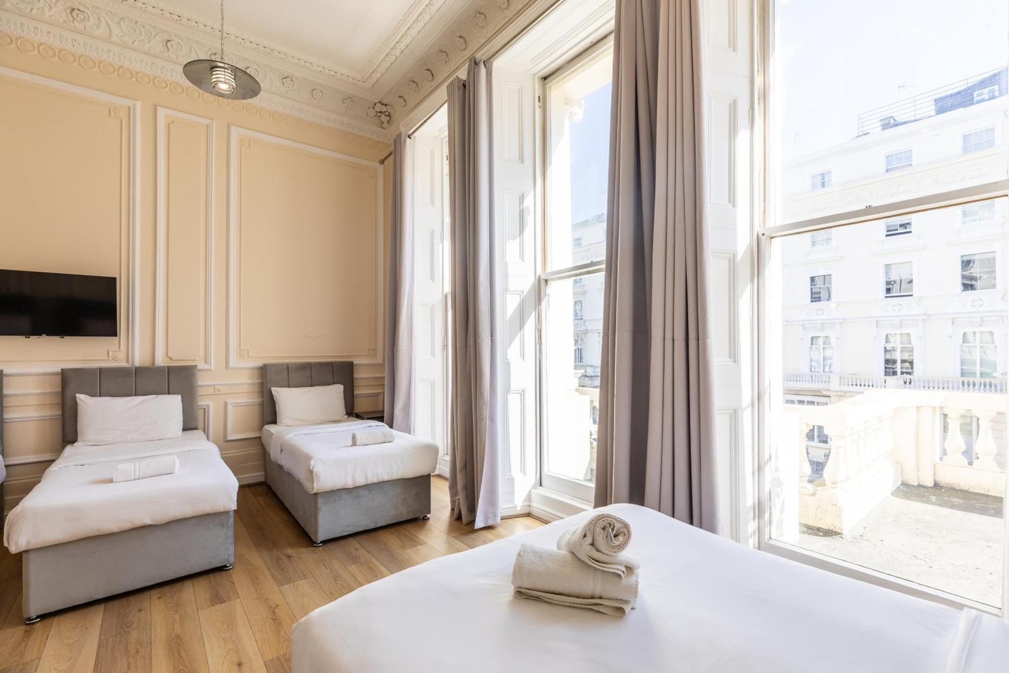 The Chapter - Hyde Park Hotel Londra