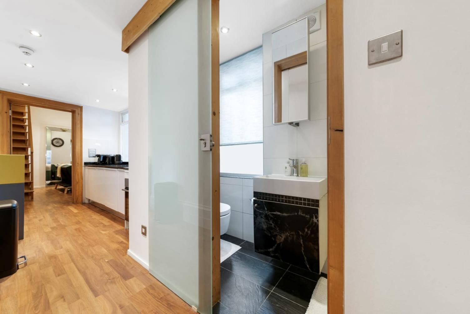Easy 8mins Walk To Hyde Park, 13mins Walk To Oxford Street * London
