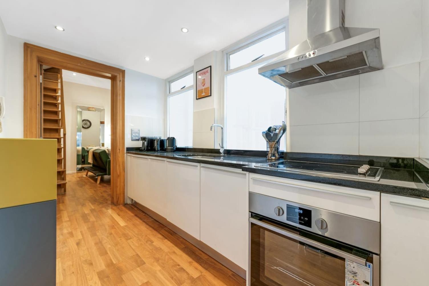 Apartment Easy 8mins Walk To Hyde Park, 13mins Walk To Oxford Street *