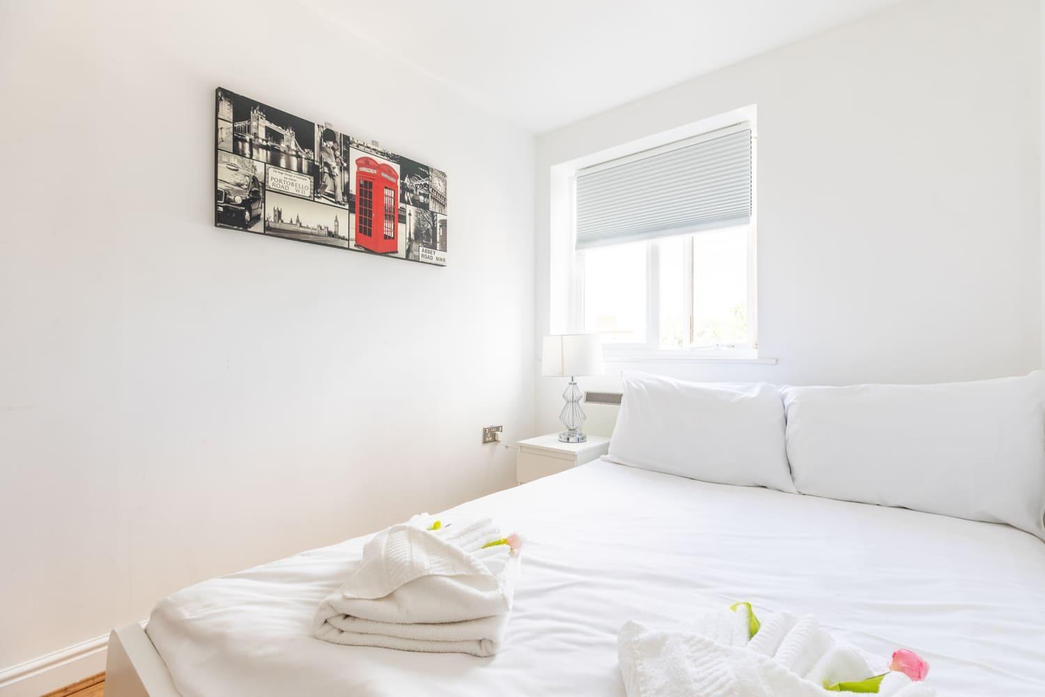 Modern 2br - 25min To Semesterbostad London