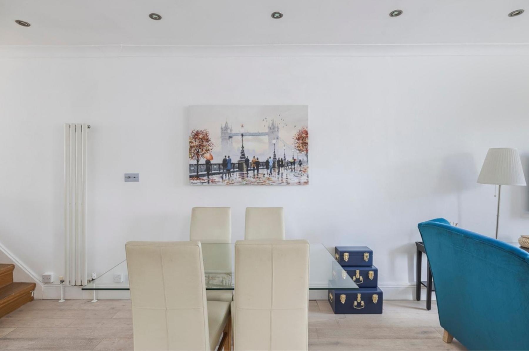 Stylish 2br Chelsea Penthouse With Private Rooftop Apartment London