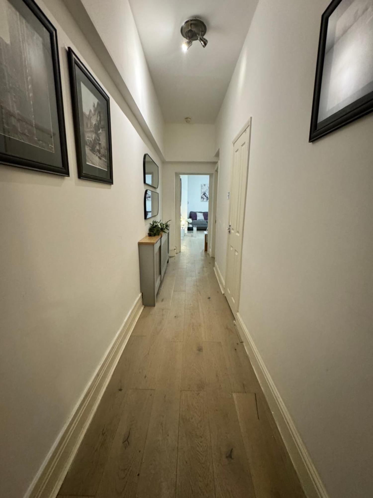 Lejlighed Modern Spacious With A Courtyard Located In *