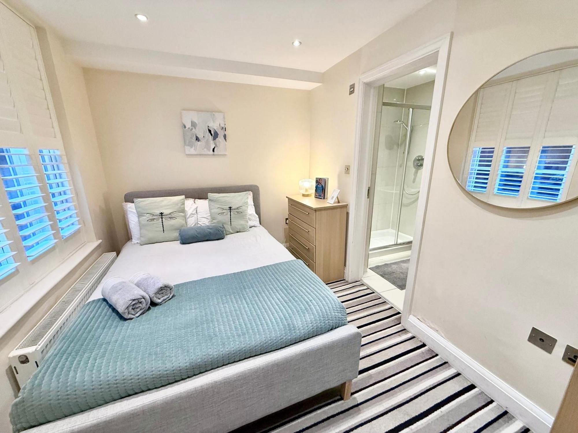 Appartement 3 Bedroom With Private Terrace In Pimlico, Westminster, Victoria