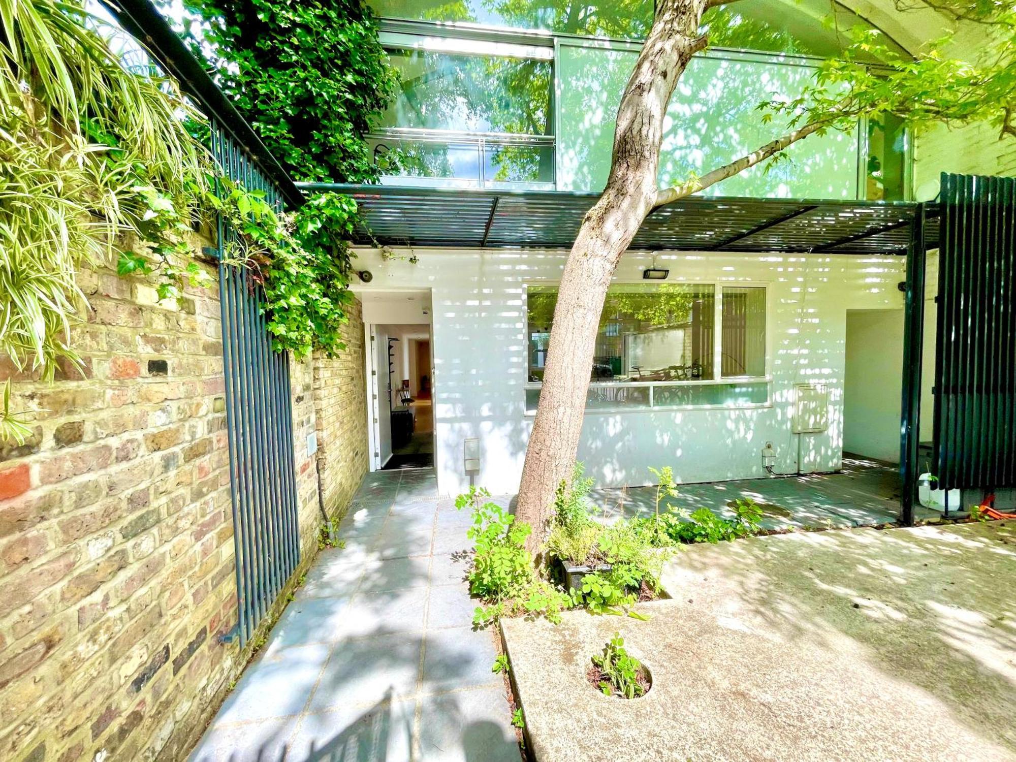 Appartement Spacious 3-bedroom Flat In Holloway With Unique Patio With Free Wi-fi Londres