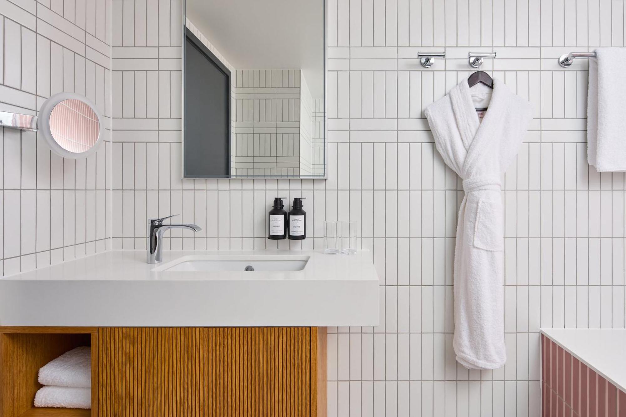 Indigo Clerkenwell By Ihg Resort 4*