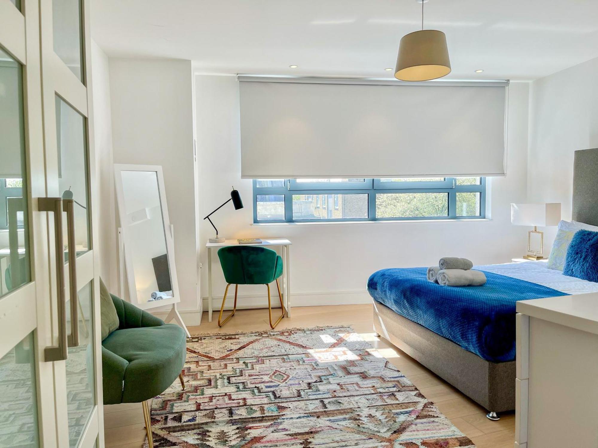 Modern & 3bedroom Flat With Pvt Balcony Steps From Regent's Park