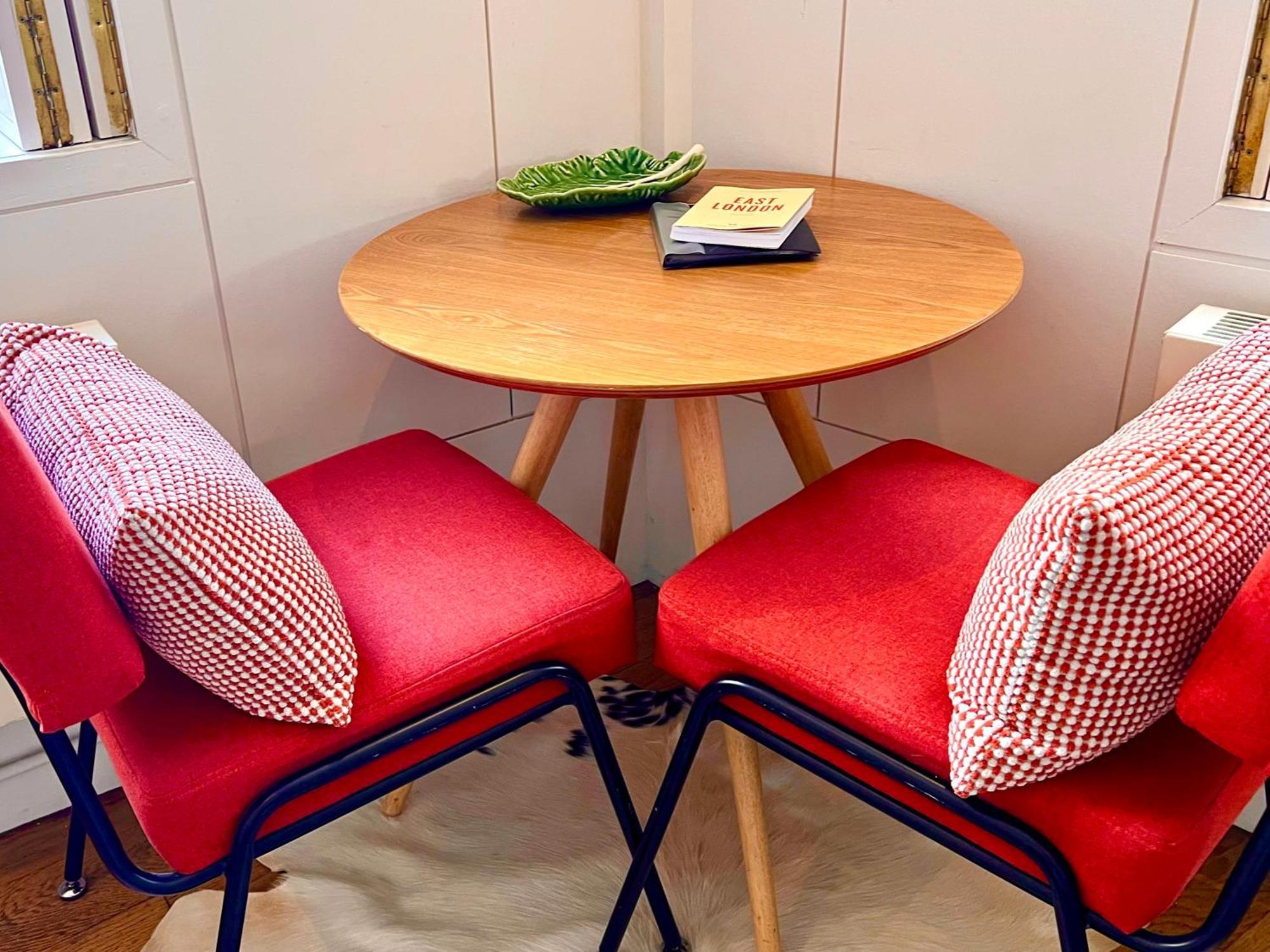 Shoreditch Private * London