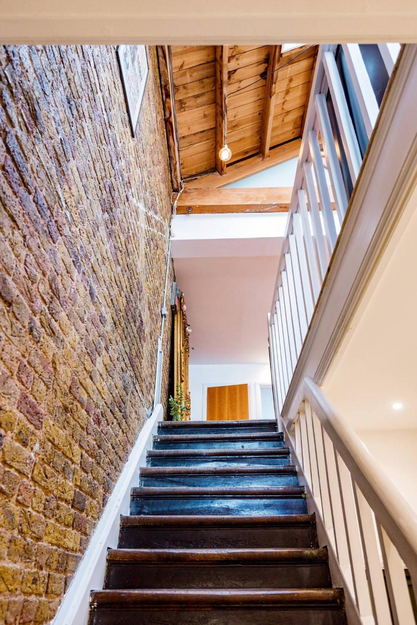 Penthouse Loft With Roof Terrace Not For Events Or Parties *
