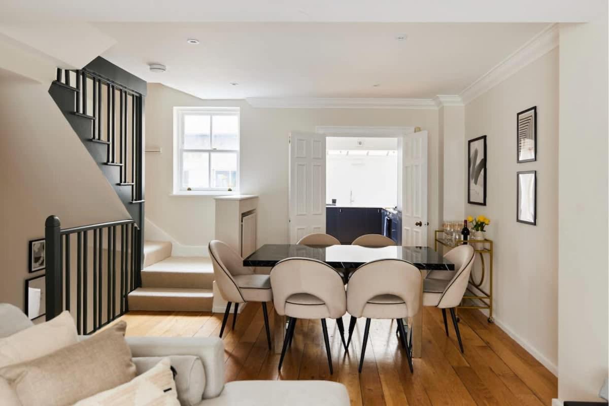 The South Kensington Wonder - Trendy 3bdr House With Garden Londen