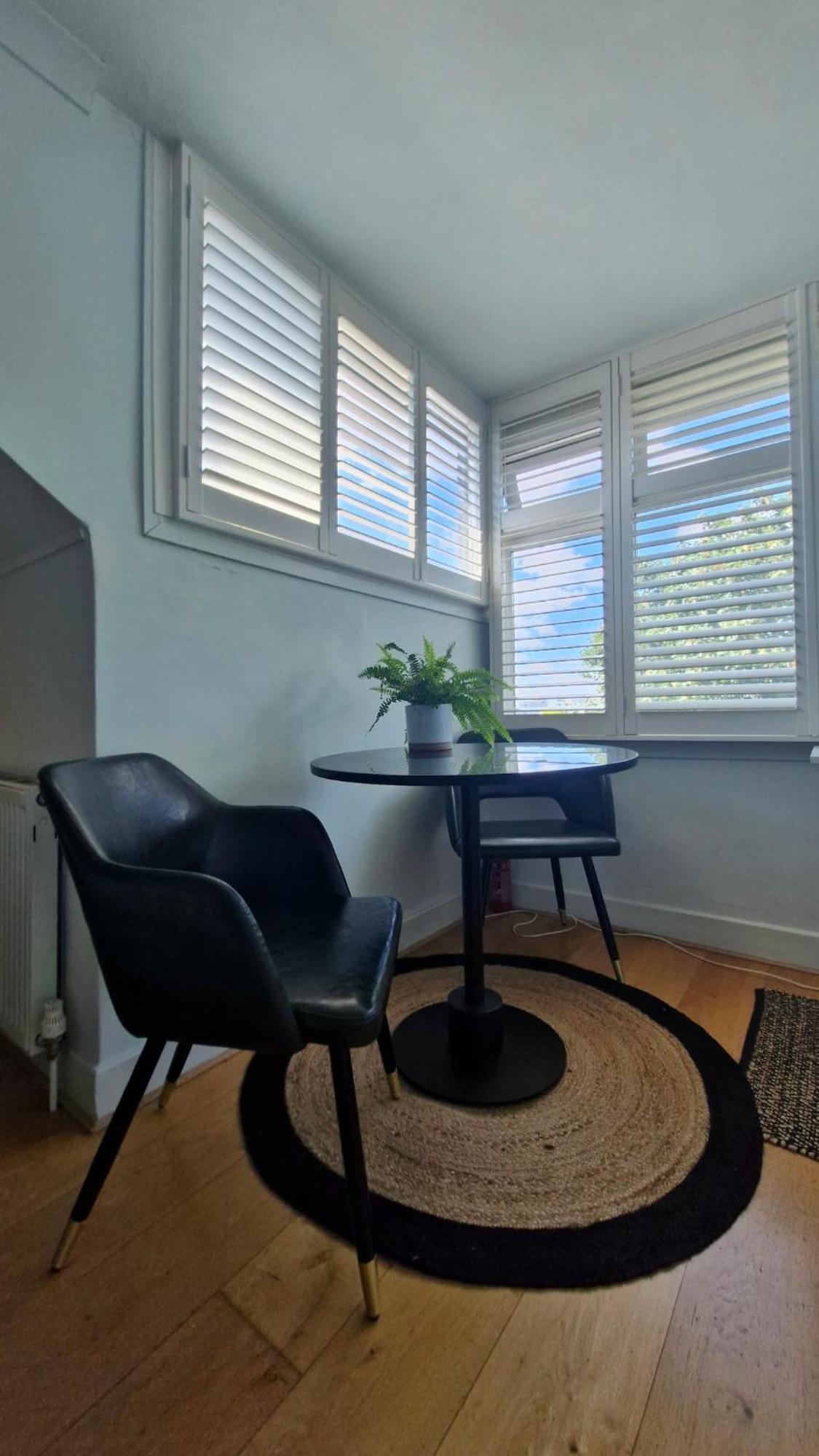 Charming Bright 2-bed Heritage Flat, Battersea Park, Apartment