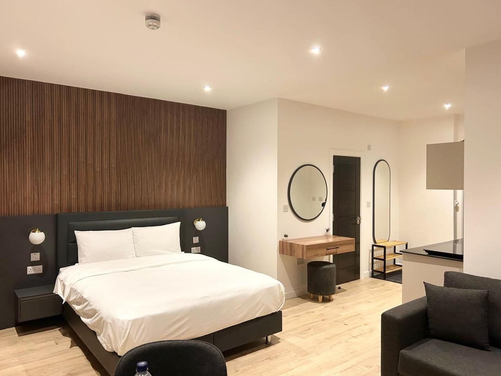 Finsbury Rose Guest house *
