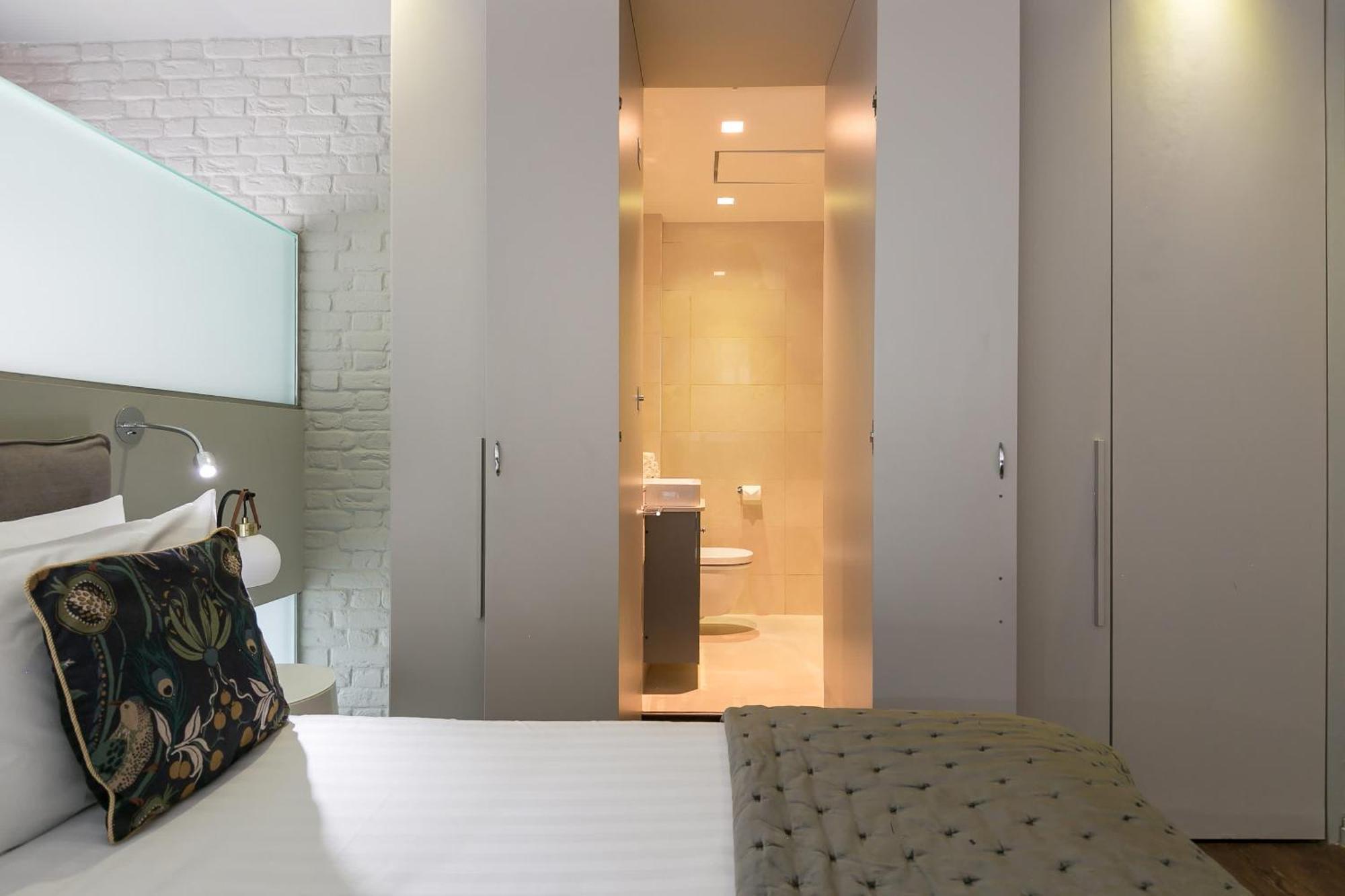 Apartment Modern Times - Covent Garden By Frankie Says London