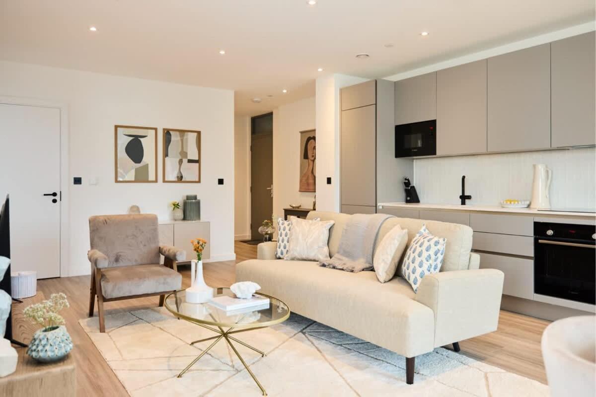 Apartment The Tottenham Escape - Lovely 2bdr Flat With Balcony *