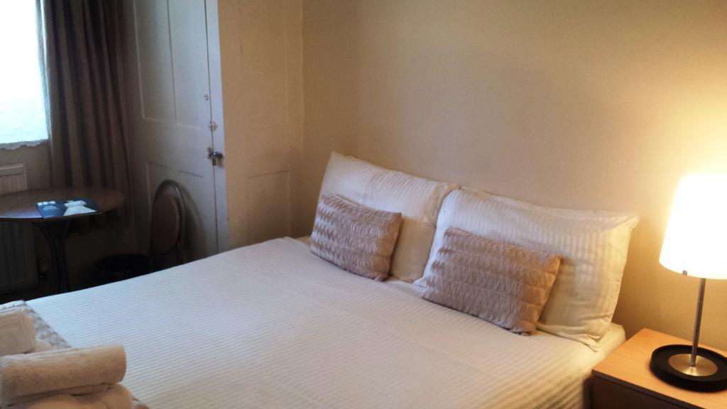 Hostel Whitechapel Rooms