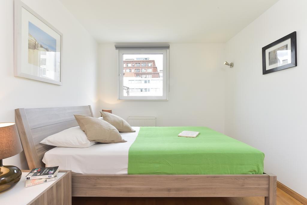 Tower Hill Apartment