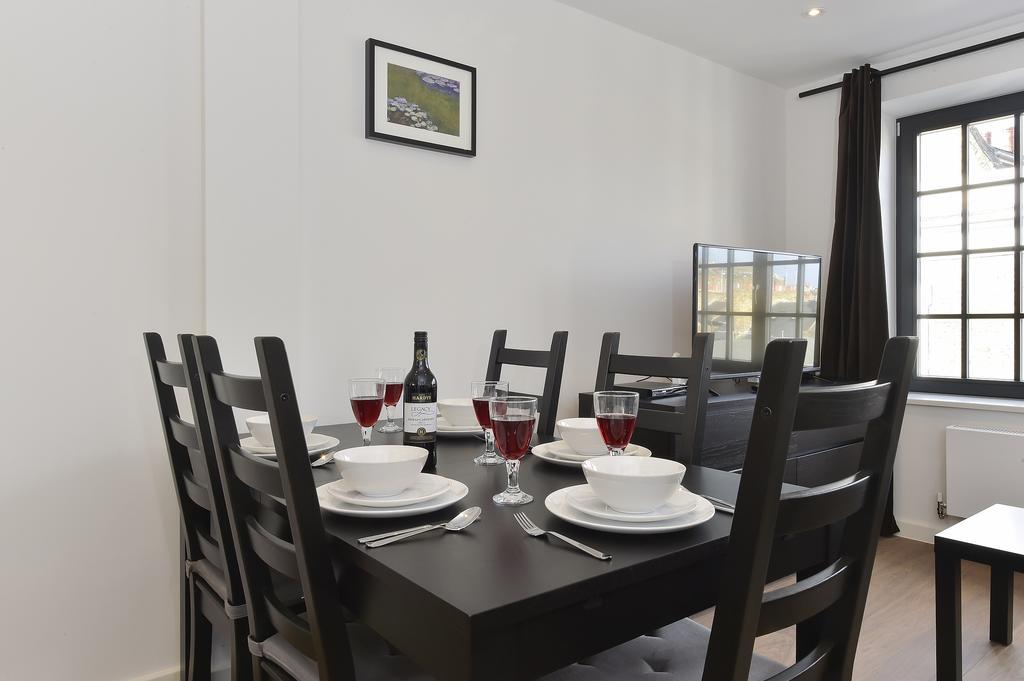 Kings Cross Superior Nike Apartment London