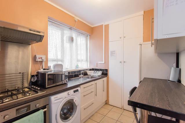 2 Bantry House Apartment *