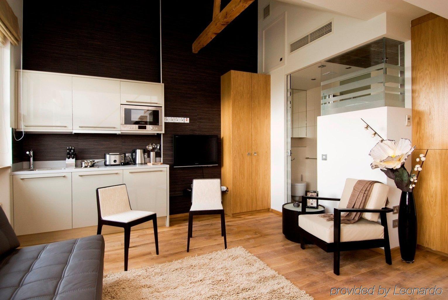 Space 4* Londen