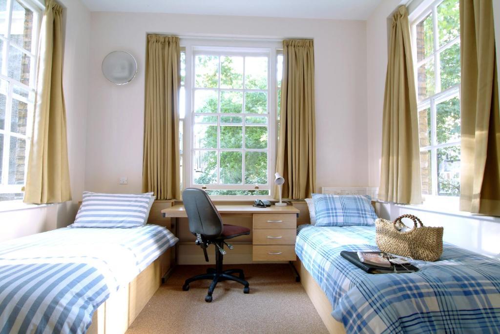 Lse Passfield Hall Apartment