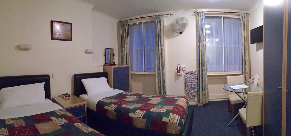Hotel Hadleigh London