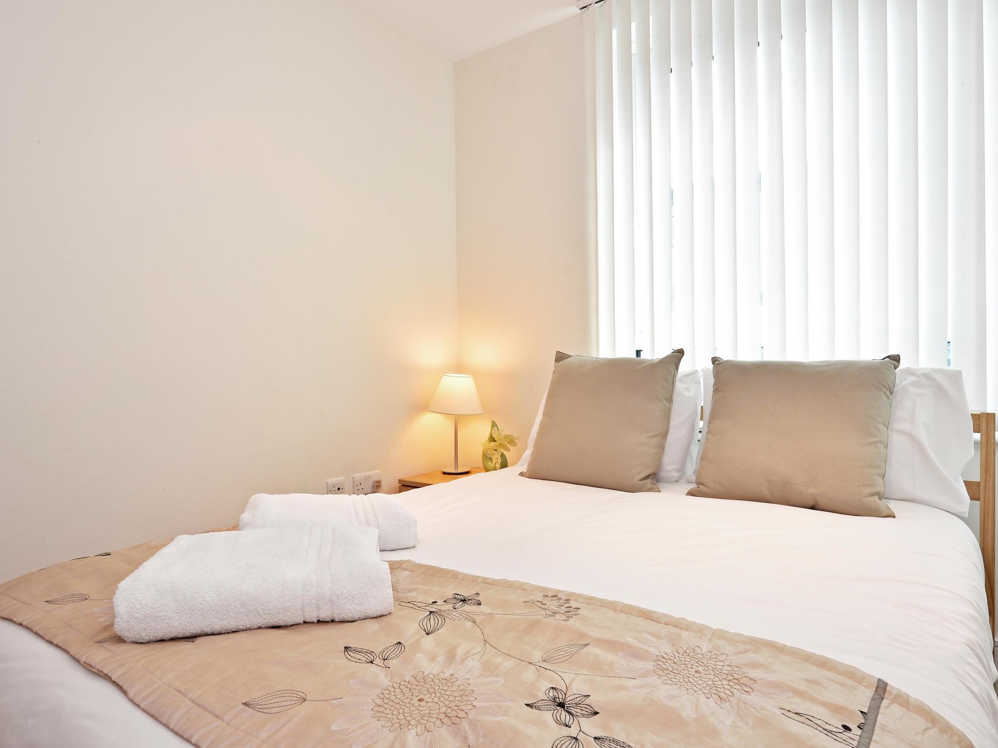 Still Life - Vauxhall Apartment *