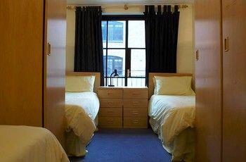 Acorn Of - Crawford House Apartment