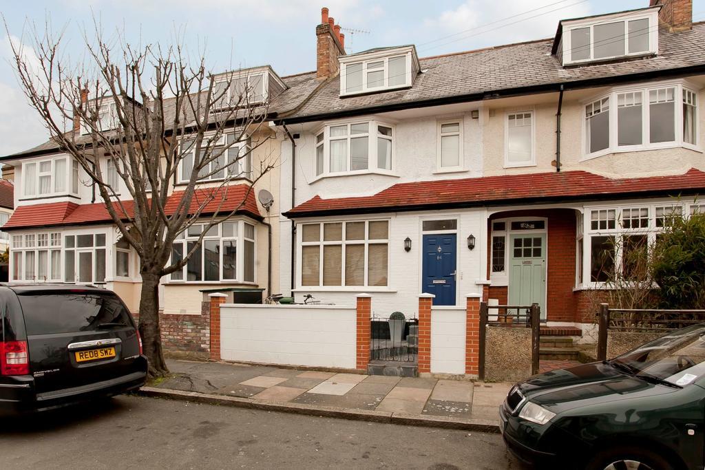 Edencourt Apartment *