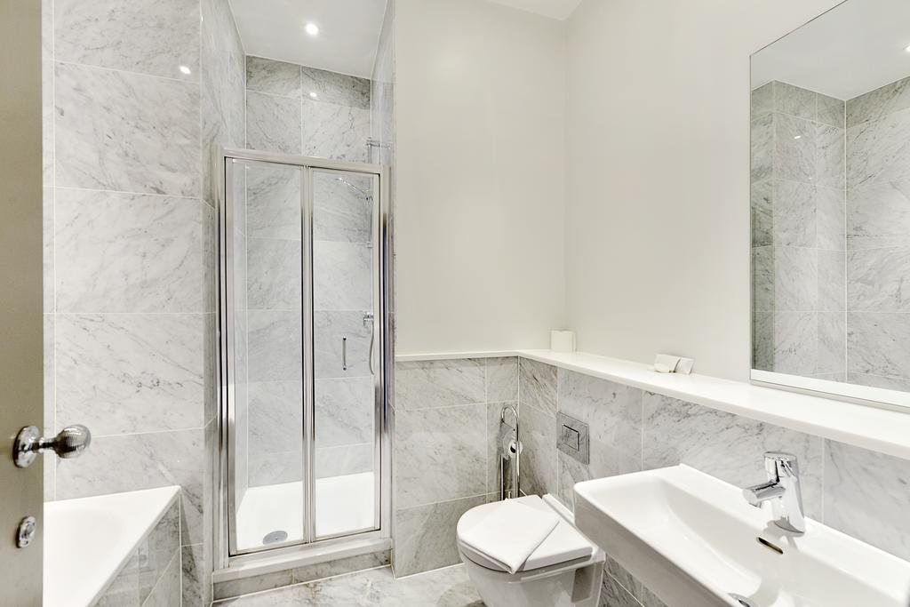 The Mayfair Collections Aparthotel London