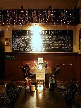 Oyo The Man Pub And 3* London