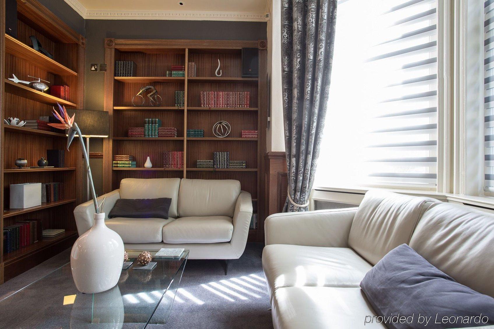 Hotel Henley House 4*
