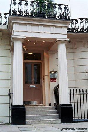 The Crescent Hyde Park Hotell