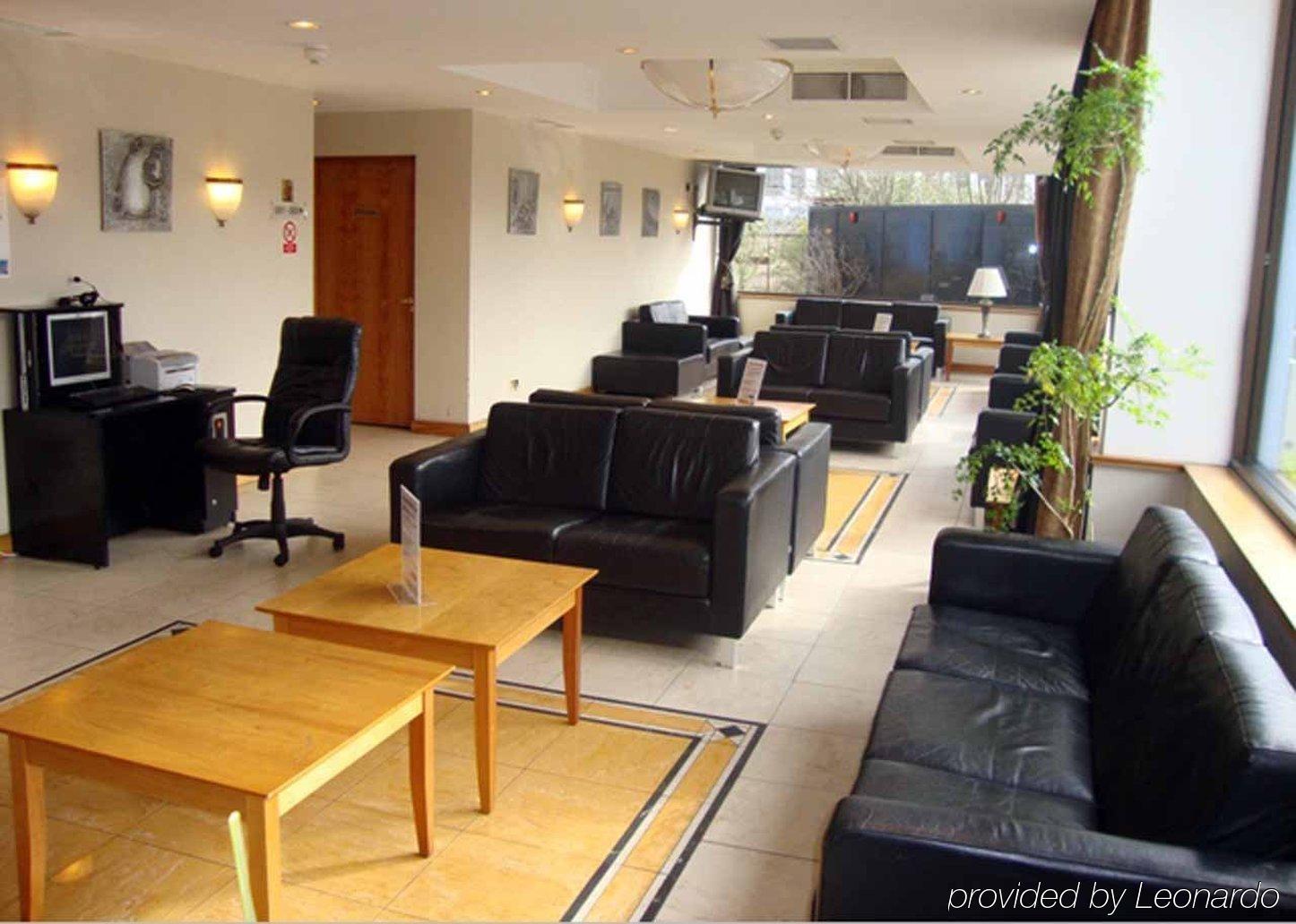 Hotel - Wembley International 3*