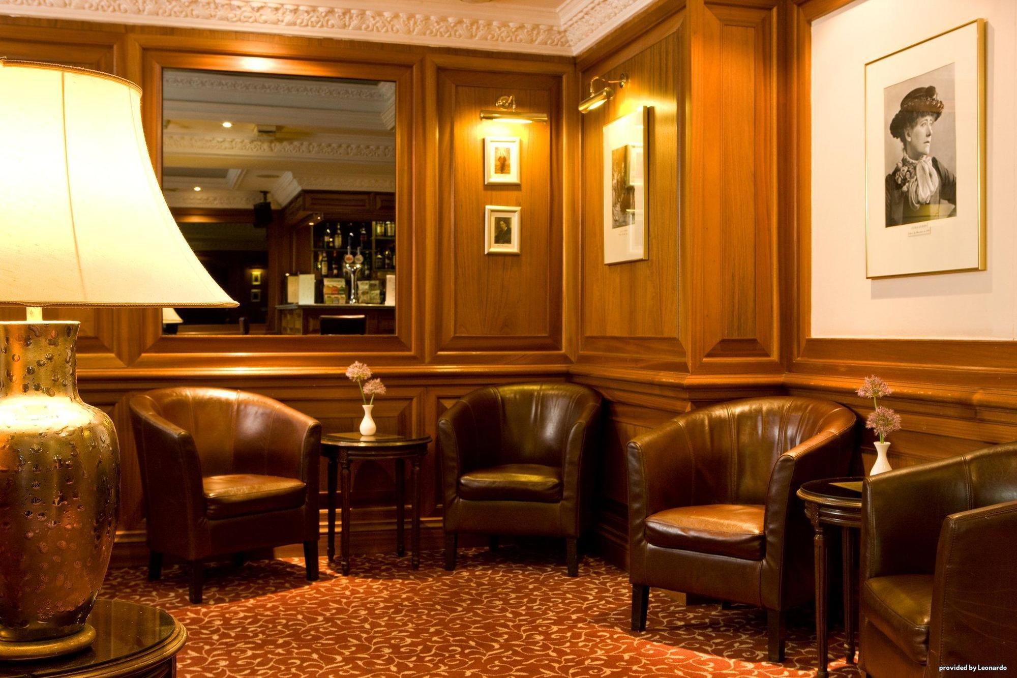 Western Burns Kensington Hotel Londen
