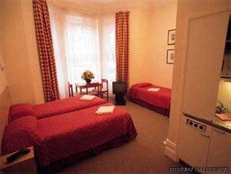 Astons Hotell London