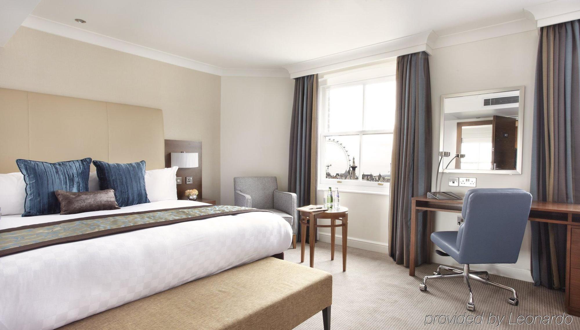 Thistle Piccadilly 4*