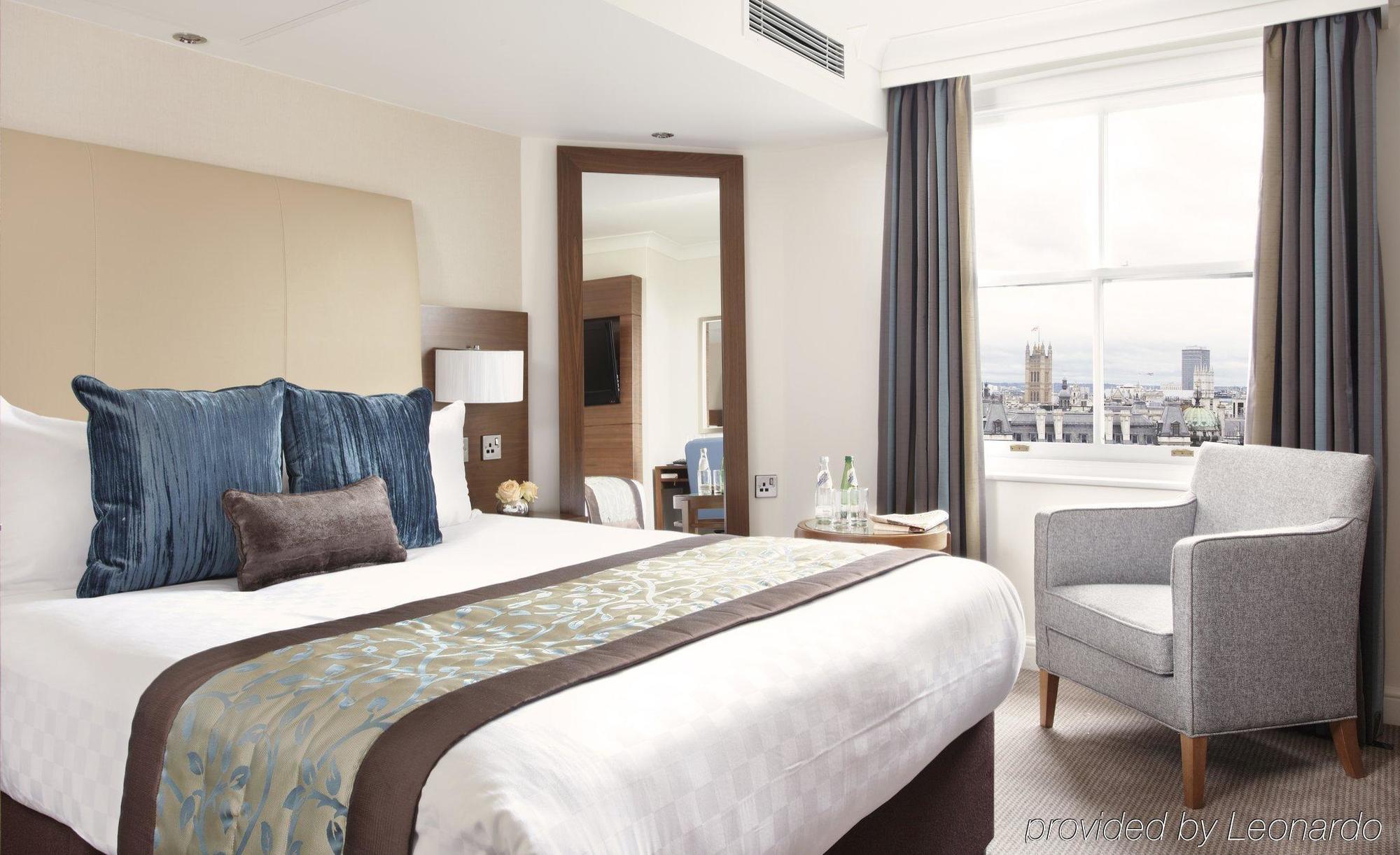 Hotel Thistle Piccadilly 4*