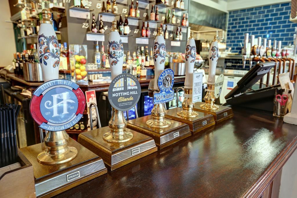 Vandrerhjem Publove @ The Exmouth Arms, Euston