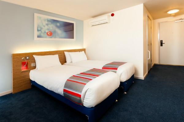 Travelodge Waterloo 3*
