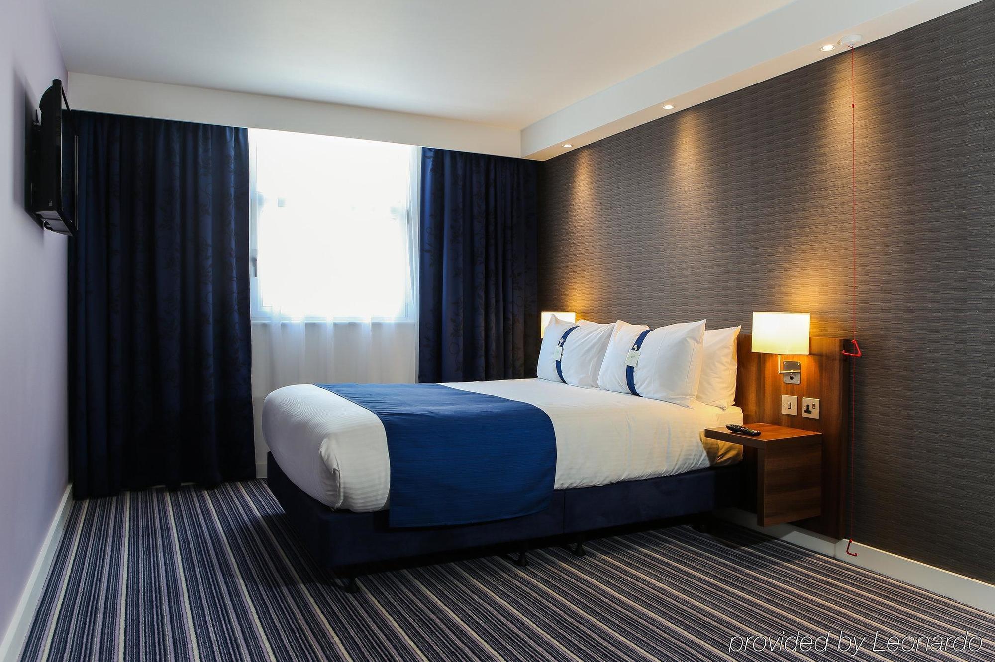 Holiday Express Southwark By Ihg Hotel